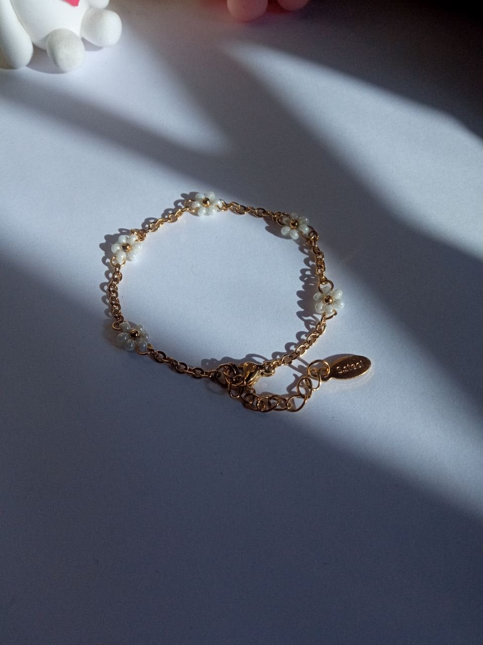 The Dainty Daisy Chain Bracelet