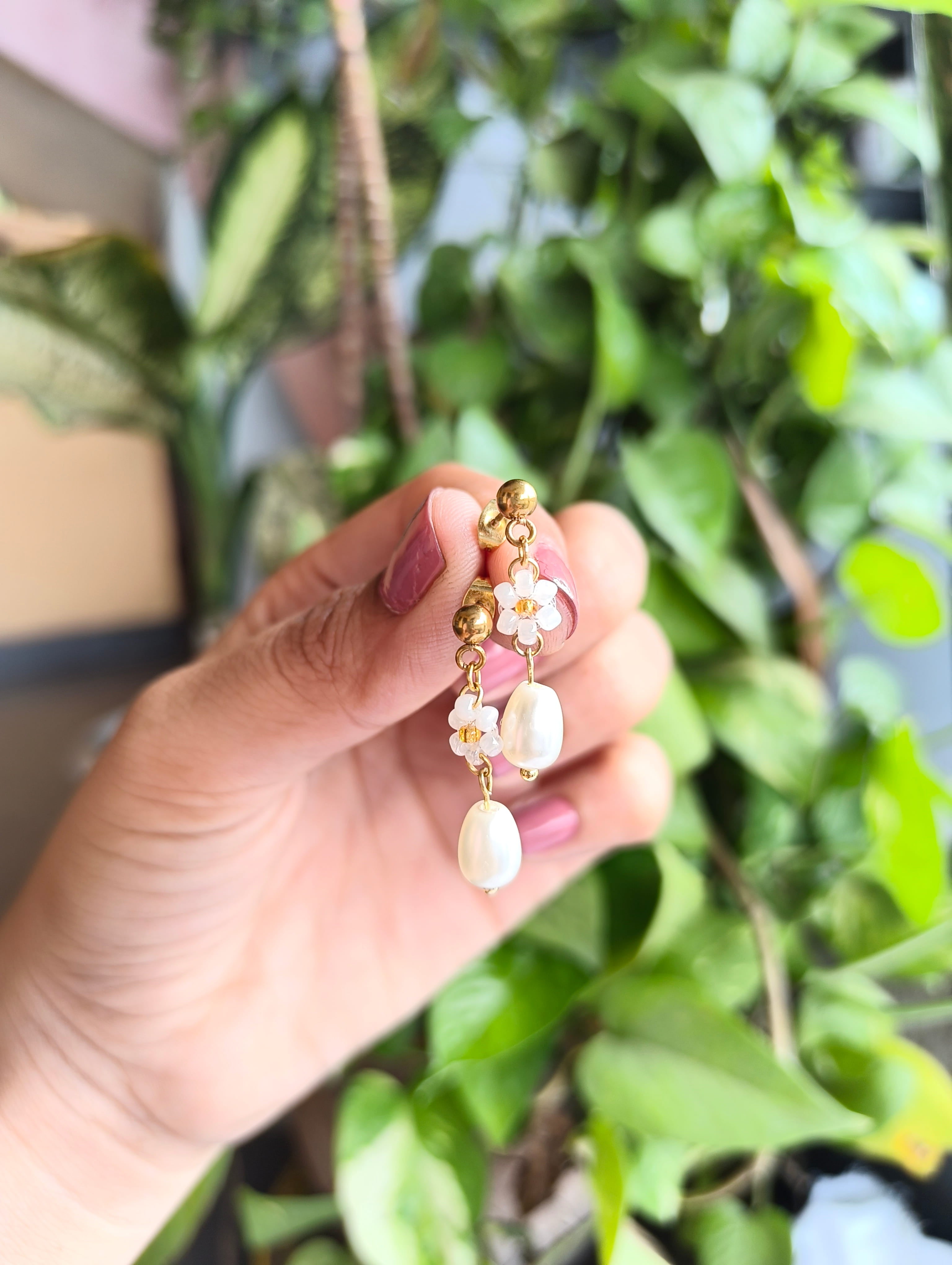 Ivory Blossom Pearl Drop Necklace Set