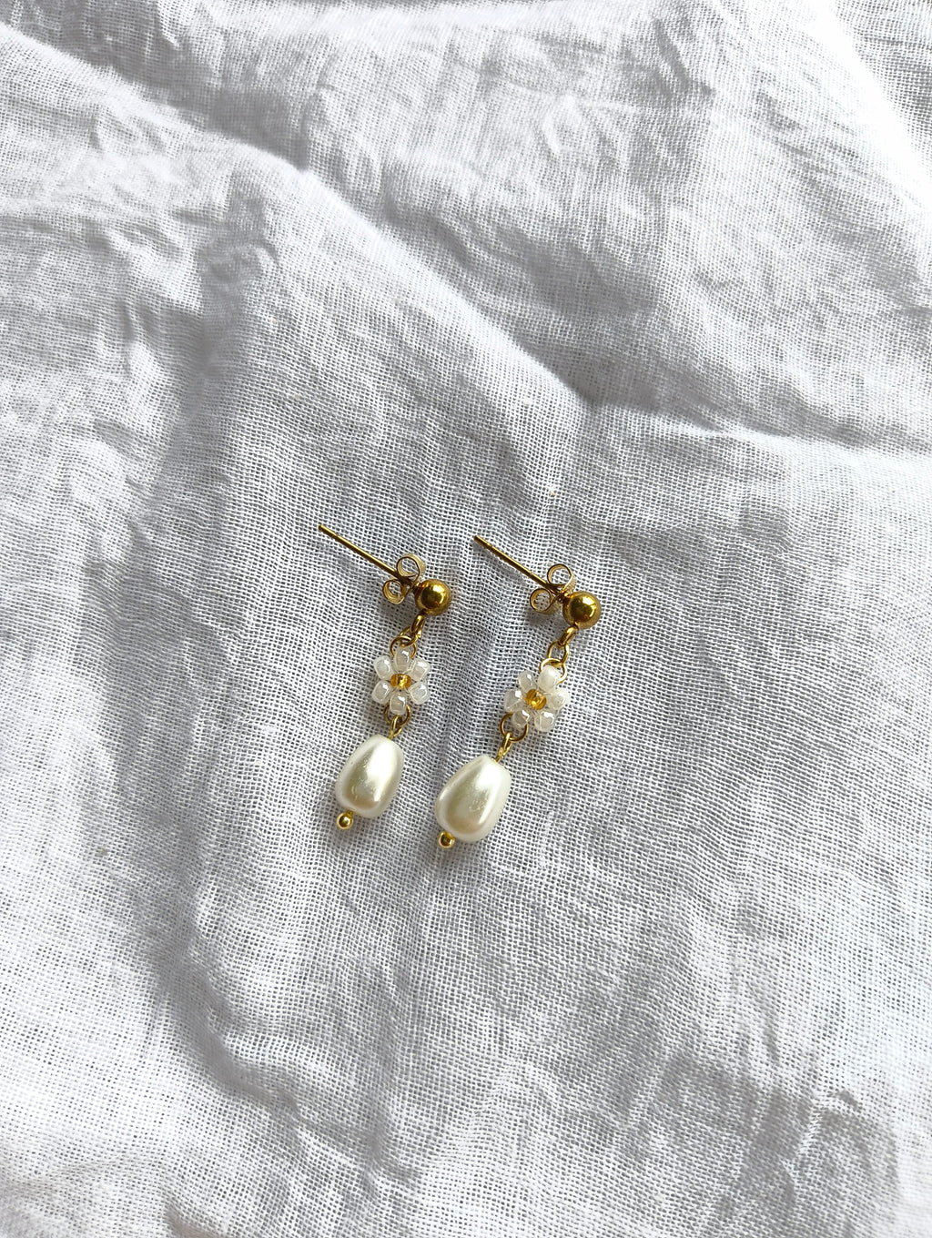 Ivory Blossom Pearl Drop Necklace Set