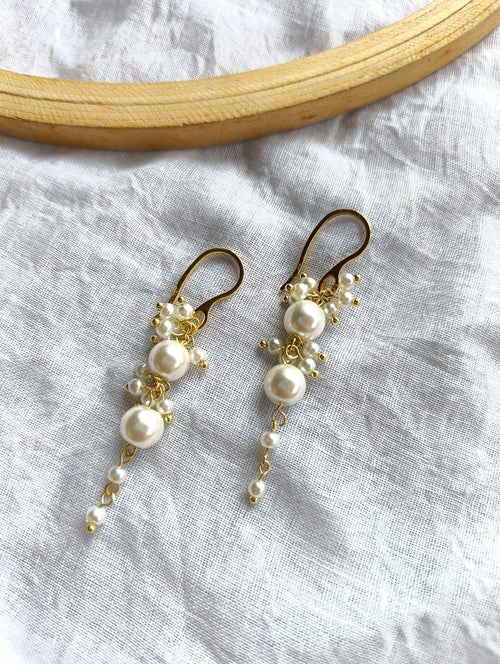Cloud Pearl Earrings